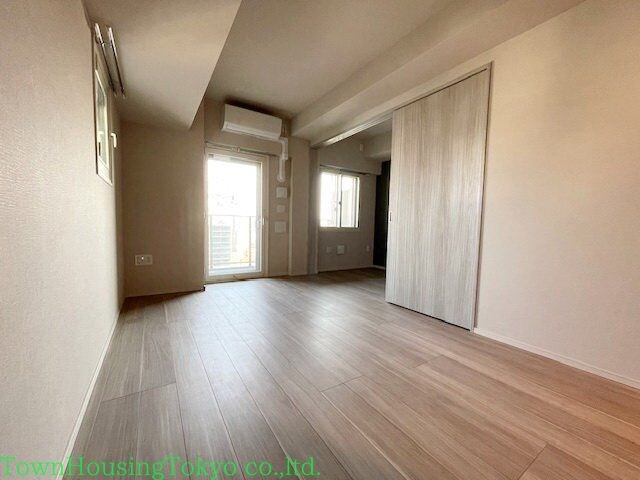 ラグゼナ用賀の物件内観写真