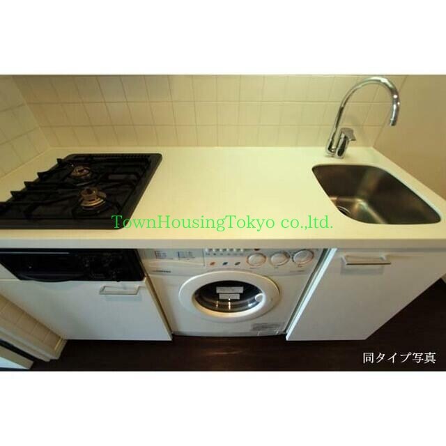 コンフォリア駒澤の物件内観写真