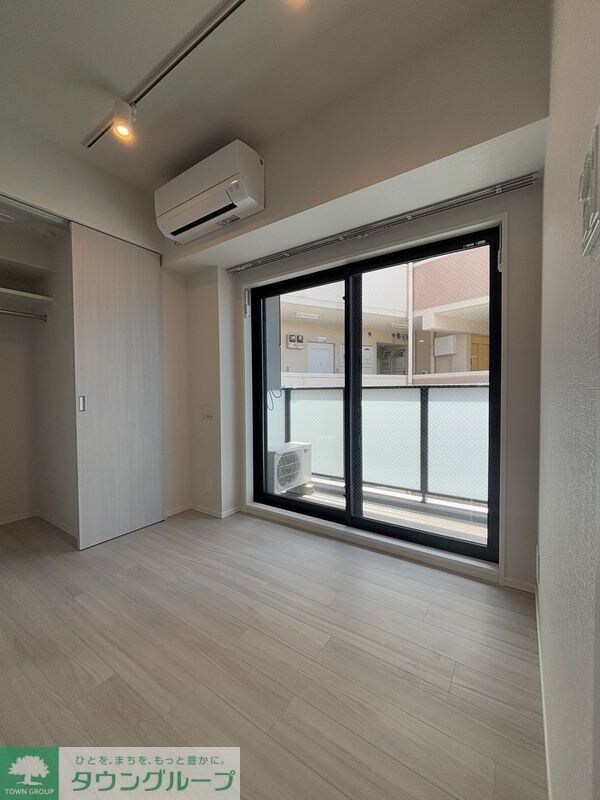 ルミーク三軒茶屋の物件内観写真