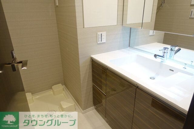 ディームス渋谷本町の物件内観写真