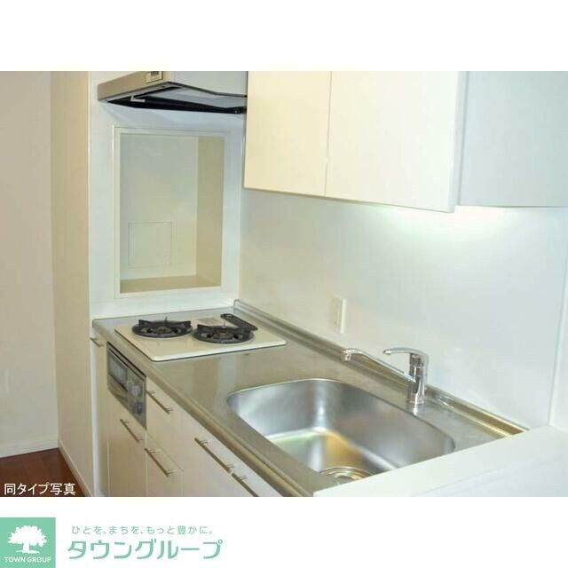 コンフォリア原宿の物件内観写真