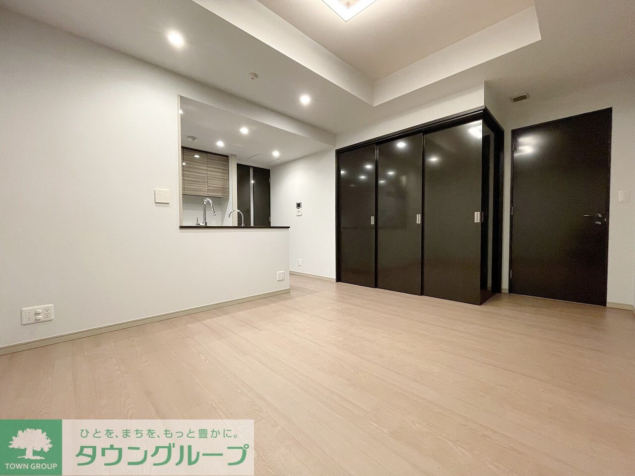 ザ・パークハウス三軒茶屋タワーの物件内観写真