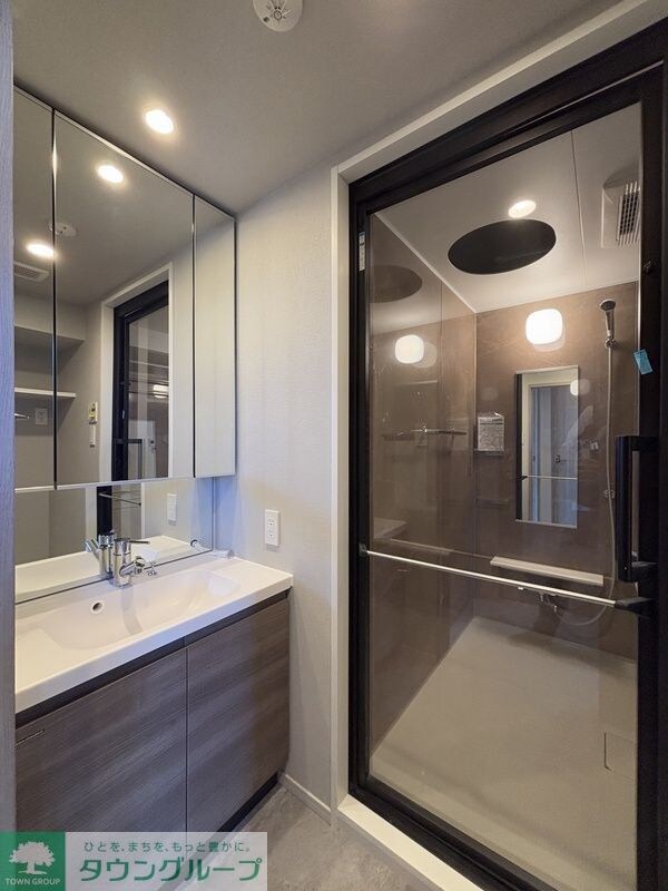 ルミーク三軒茶屋の物件内観写真