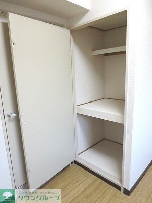 鉄飛坂マンションの物件内観写真