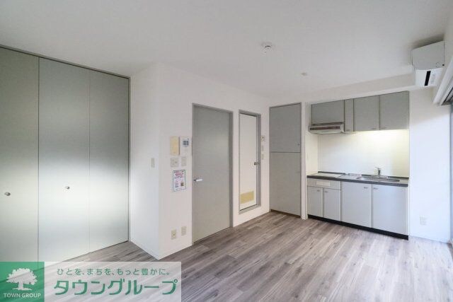 ロイヤルアーバン駒場東大の物件内観写真