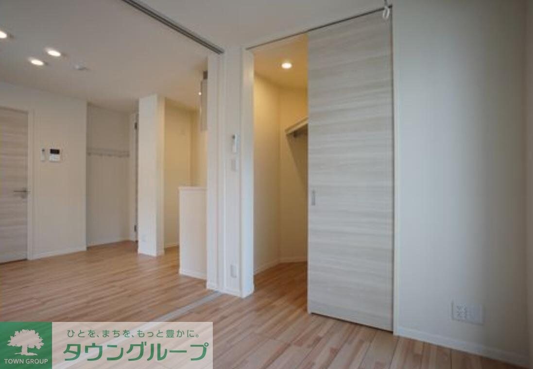 コンフォーザ駒沢公園の物件内観写真