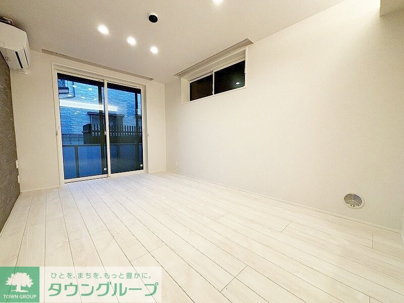 ベレオ三軒茶屋の物件内観写真