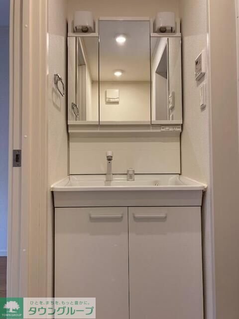 アドウビ学芸大学の物件内観写真