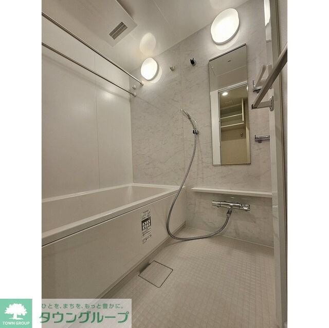 コンフォリア・リヴ東池袋の物件内観写真