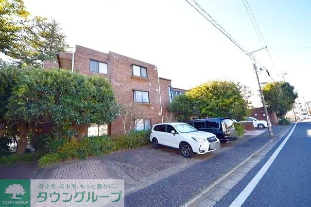 オークヴィラの物件外観写真