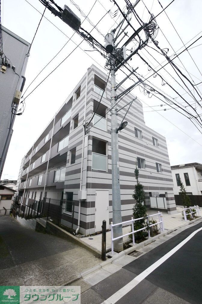 ドゥーエ成増の物件外観写真