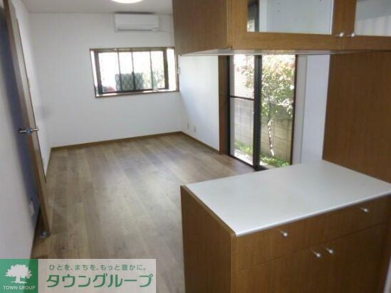 西大泉3丁目貸家の物件内観写真