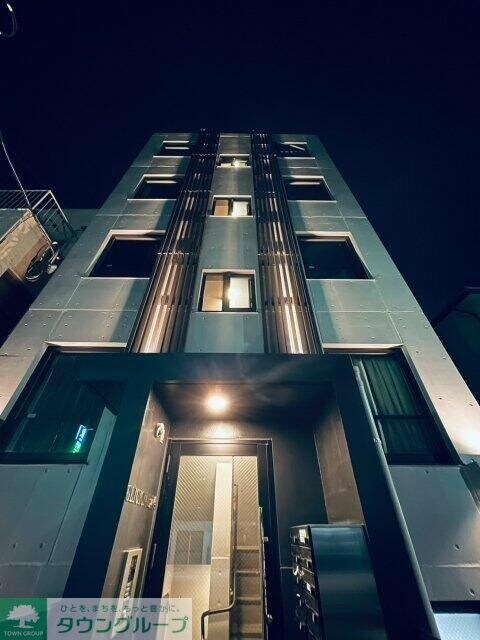 GLICION上落合の物件外観写真