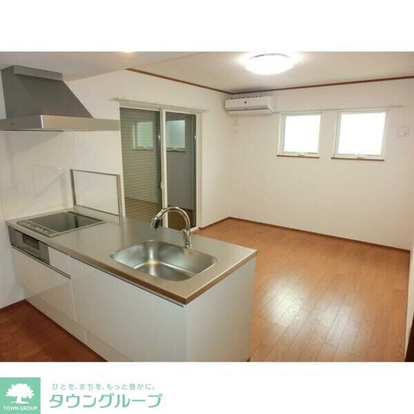 Renom sakuradaiの物件内観写真