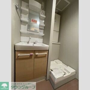 アルティザ氷川台の物件内観写真