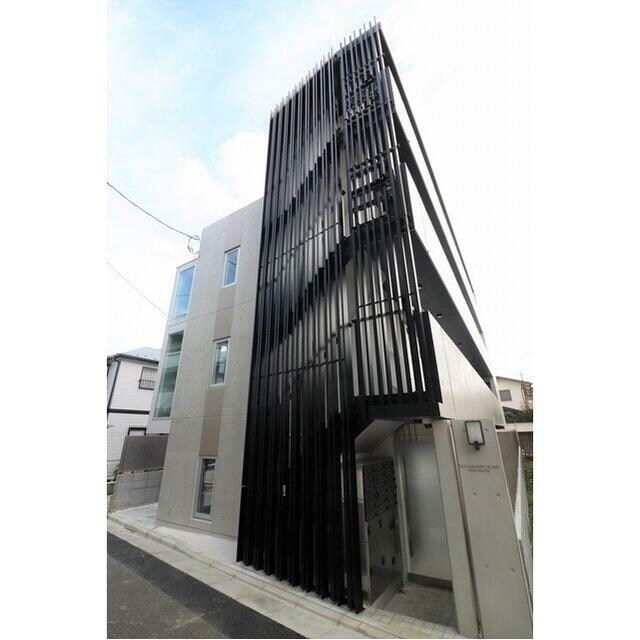 THE RESIDENCE DDI NERIMAの物件外観写真