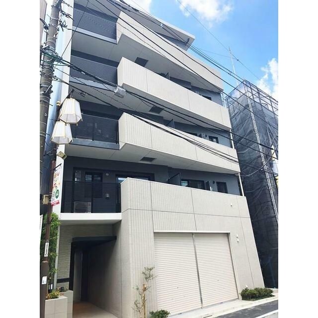 グラススペースの物件外観写真