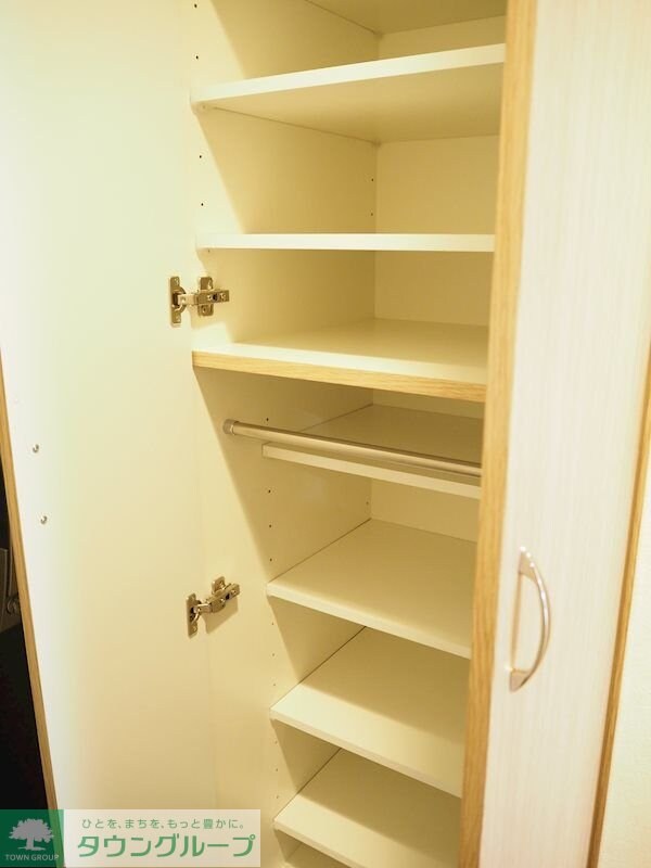 ルーブル高島平の物件内観写真