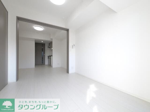 PREMIUM CUBE 池袋本町の物件内観写真