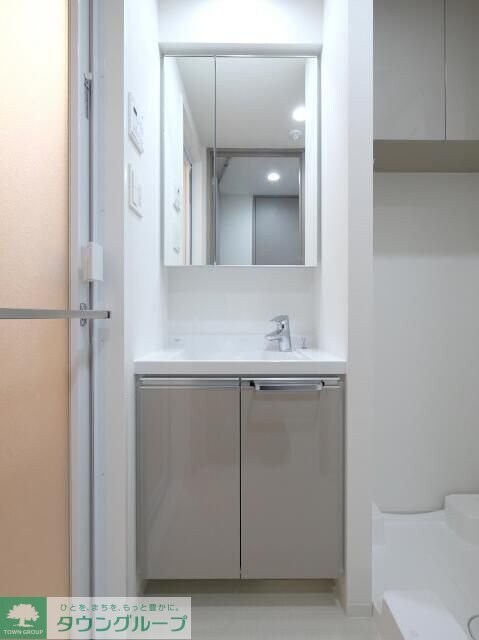 PREMIUM CUBE 池袋本町の物件内観写真