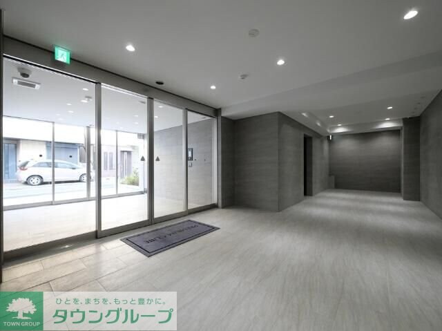 PREMIUM CUBE 池袋本町の物件内観写真