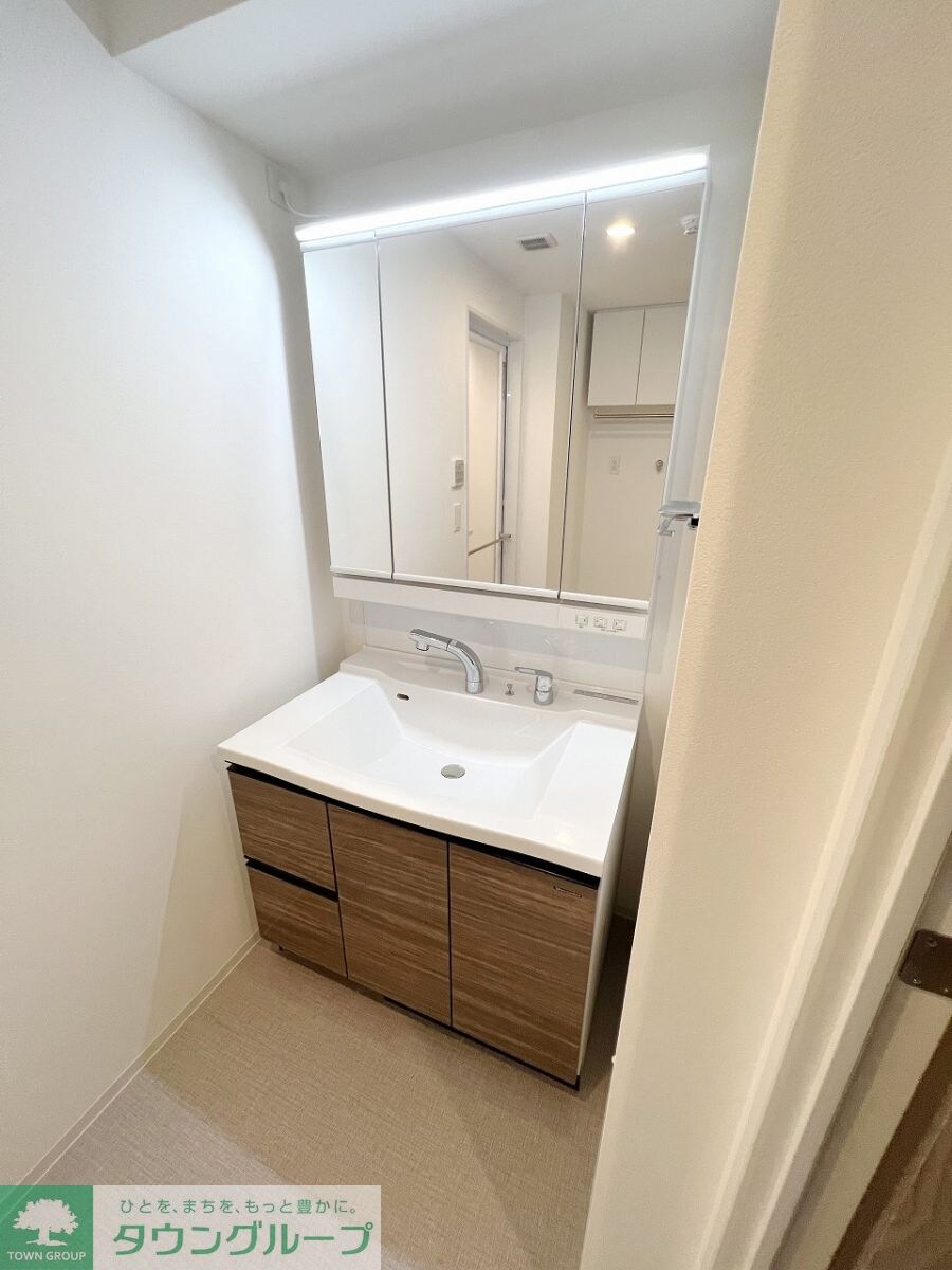 ロイジェント志村坂上の物件内観写真