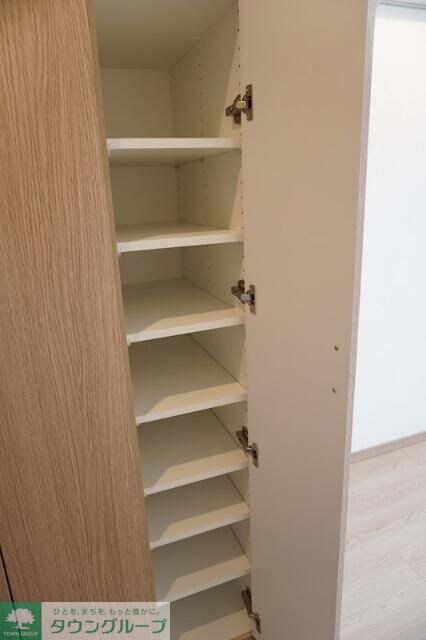 ルーブル西高島平の物件内観写真