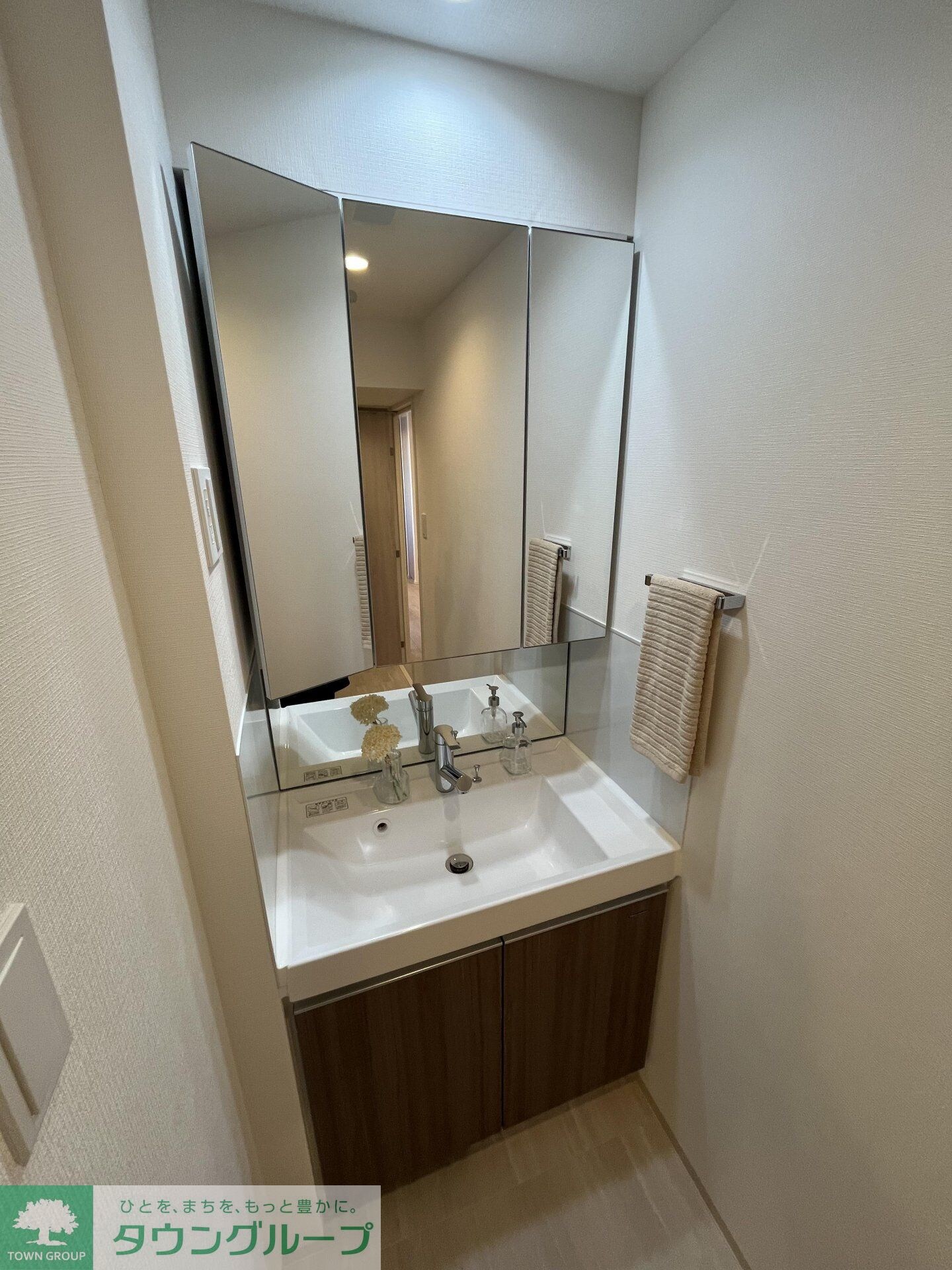 アジールコート王子の物件内観写真