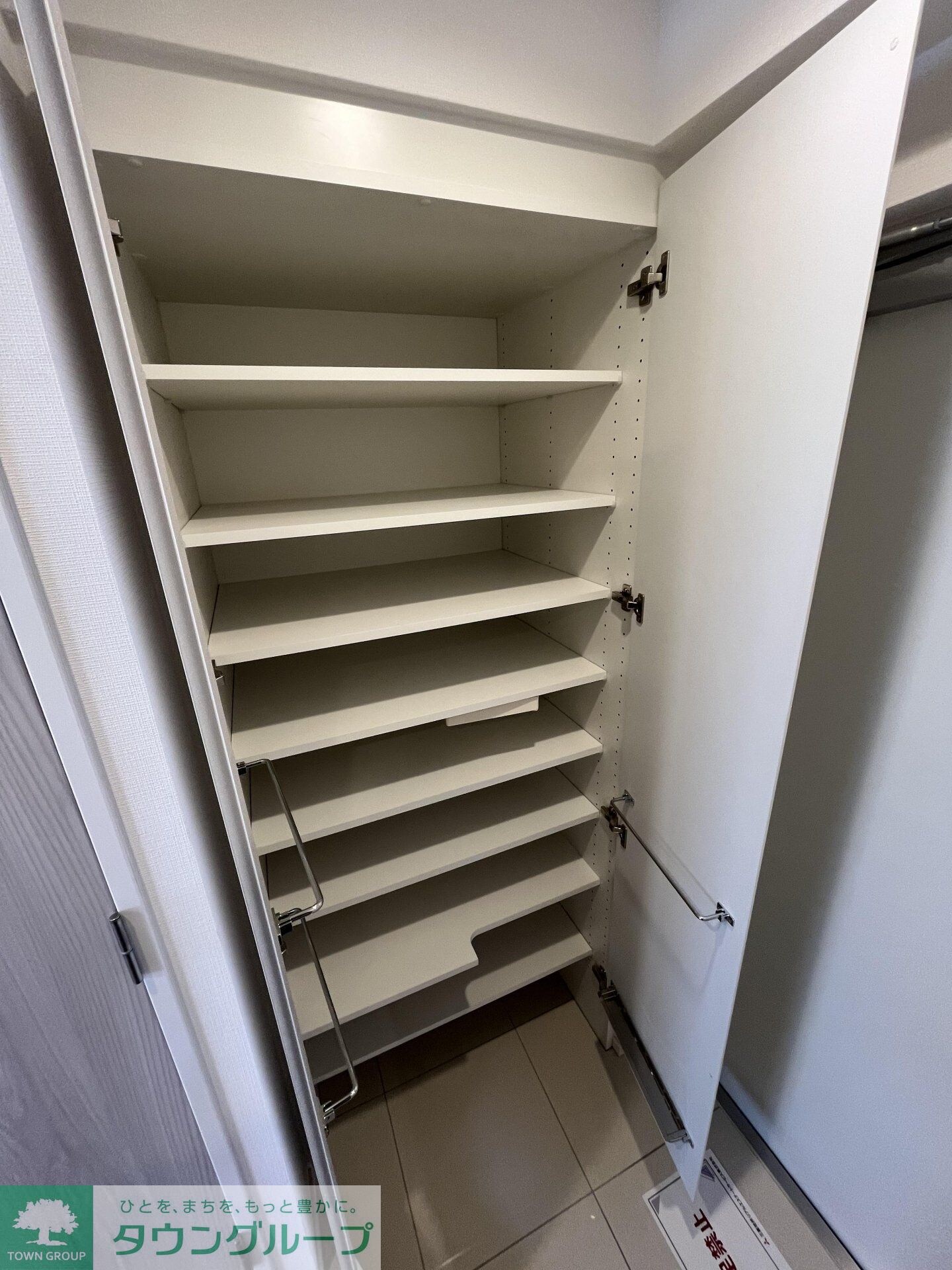 アジールコート王子の物件内観写真