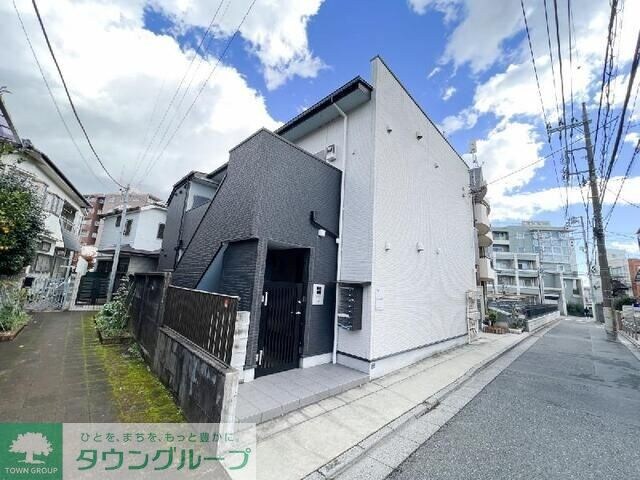 シャルム赤塚の物件外観写真