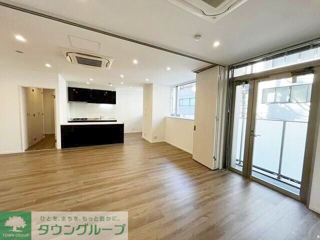 Qu4ttro Arca 九段(クアトロアルカ九段)の物件内観写真