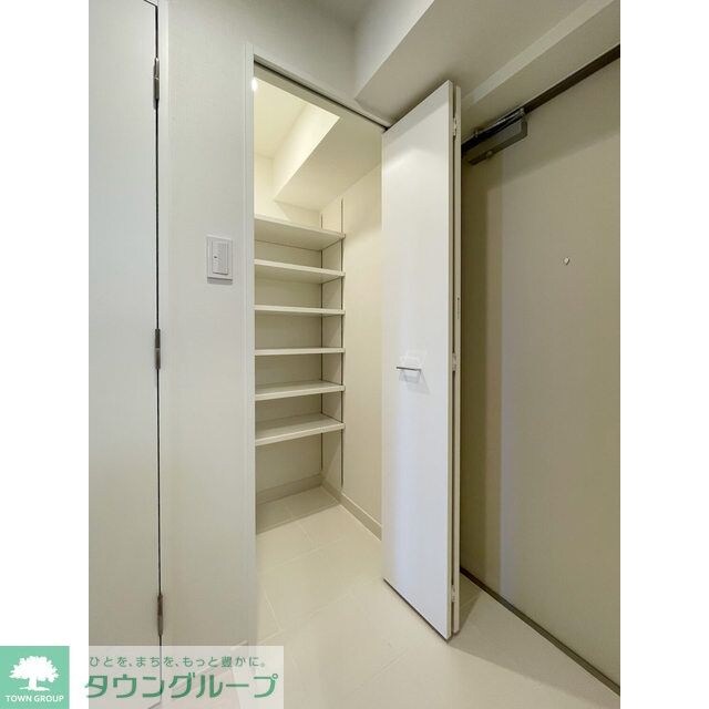 コンフォリア・リヴ巣鴨の物件内観写真