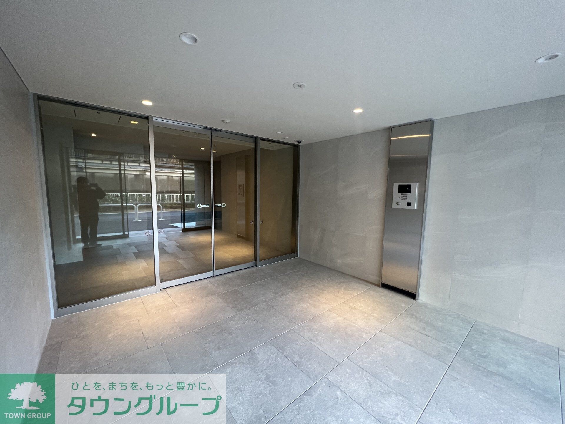 クレストコート町屋の物件内観写真