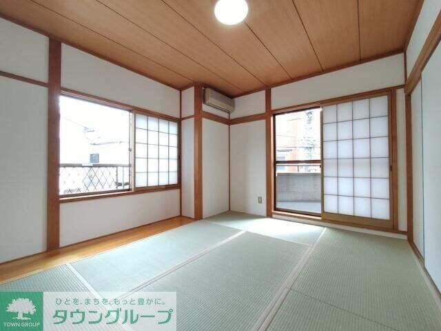 池袋本町二丁目戸建の物件内観写真