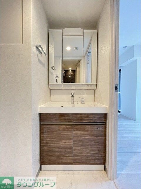 コンフォリア・リヴ文京護国寺の物件内観写真