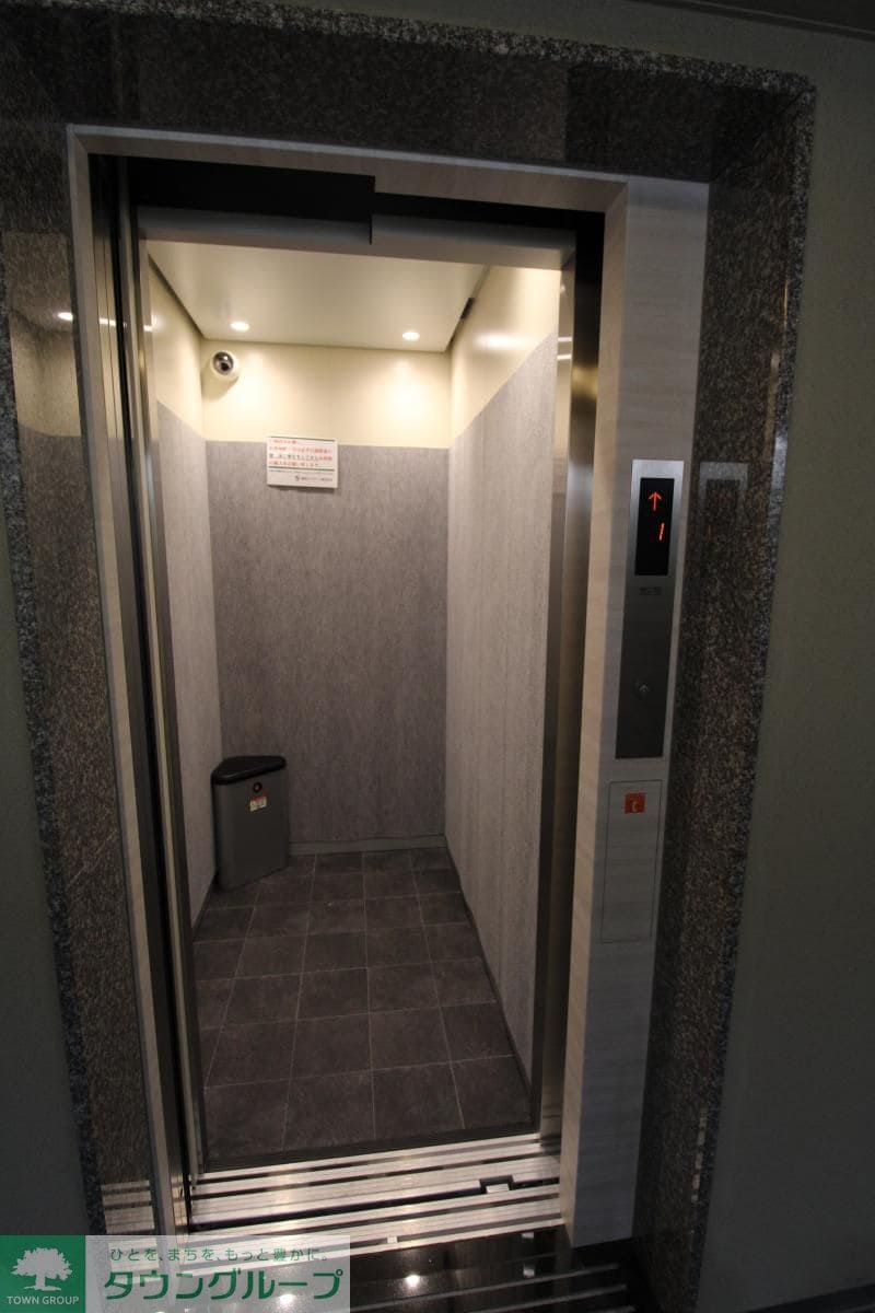 オークレジデンス亀沢の物件内観写真