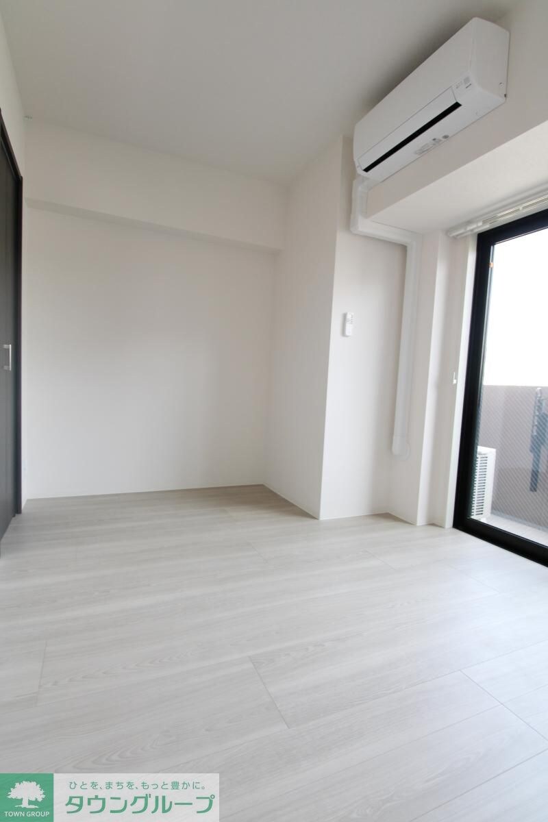 オークレジデンス亀沢の物件内観写真