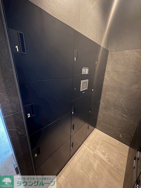 ARCOBALENO MINAMISENJUの物件内観写真