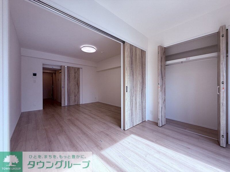 ラヴィエール錦糸公園の物件内観写真