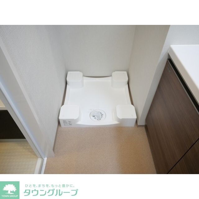 PEAKS神田の物件内観写真