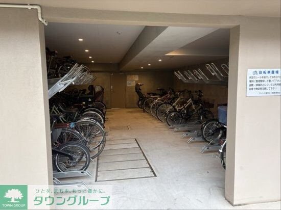 プレシス東京三ノ輪の物件内観写真