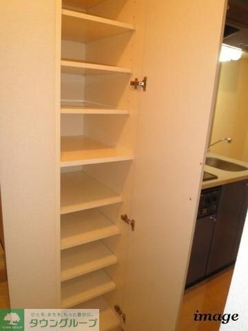 ガラ・ステーション岩本町Northの物件内観写真