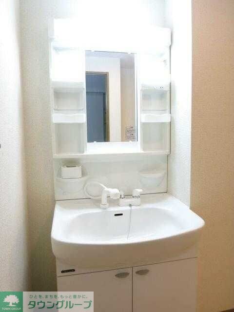 アブレスト西日暮里の物件内観写真