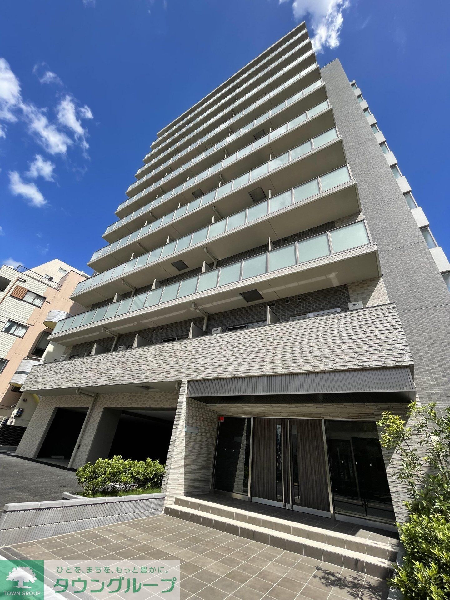 コンフォリア西尾久の物件外観写真