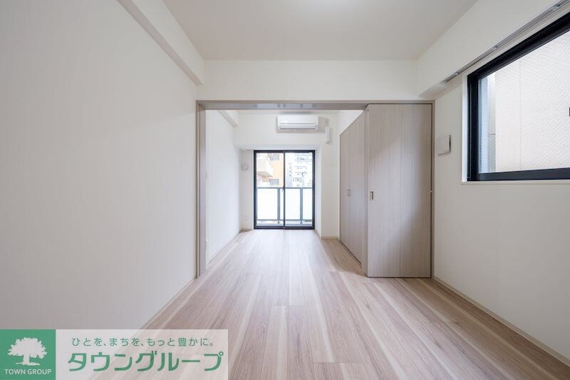 ドゥーエ入谷Iの物件内観写真