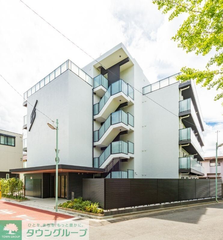 エストゥルース亀有の物件外観写真