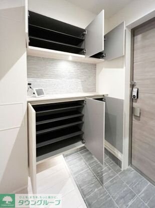 アルビオン コートの物件内観写真