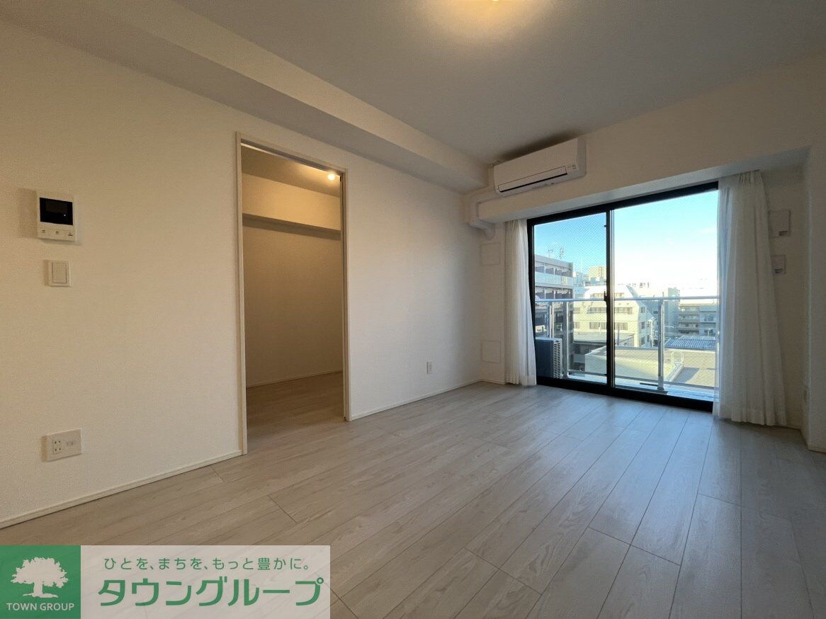 シーズンフラッツ菊川WESTの物件内観写真