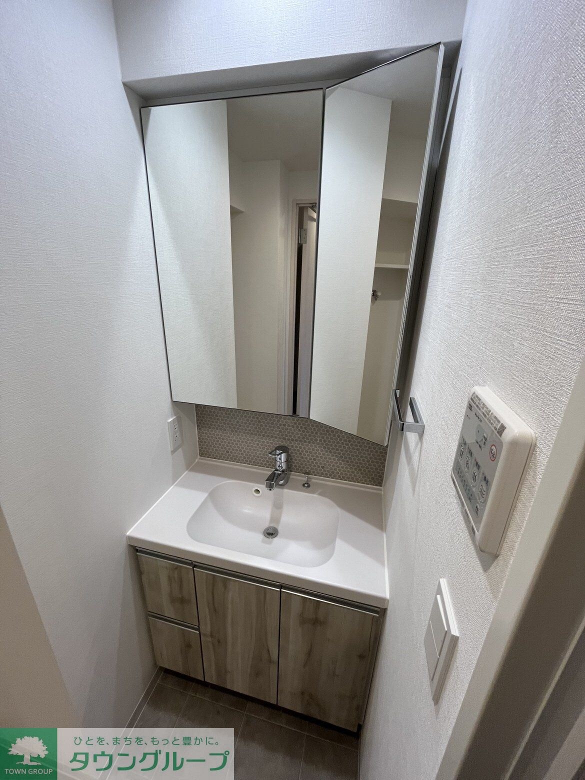 シーズンフラッツ菊川WESTの物件内観写真