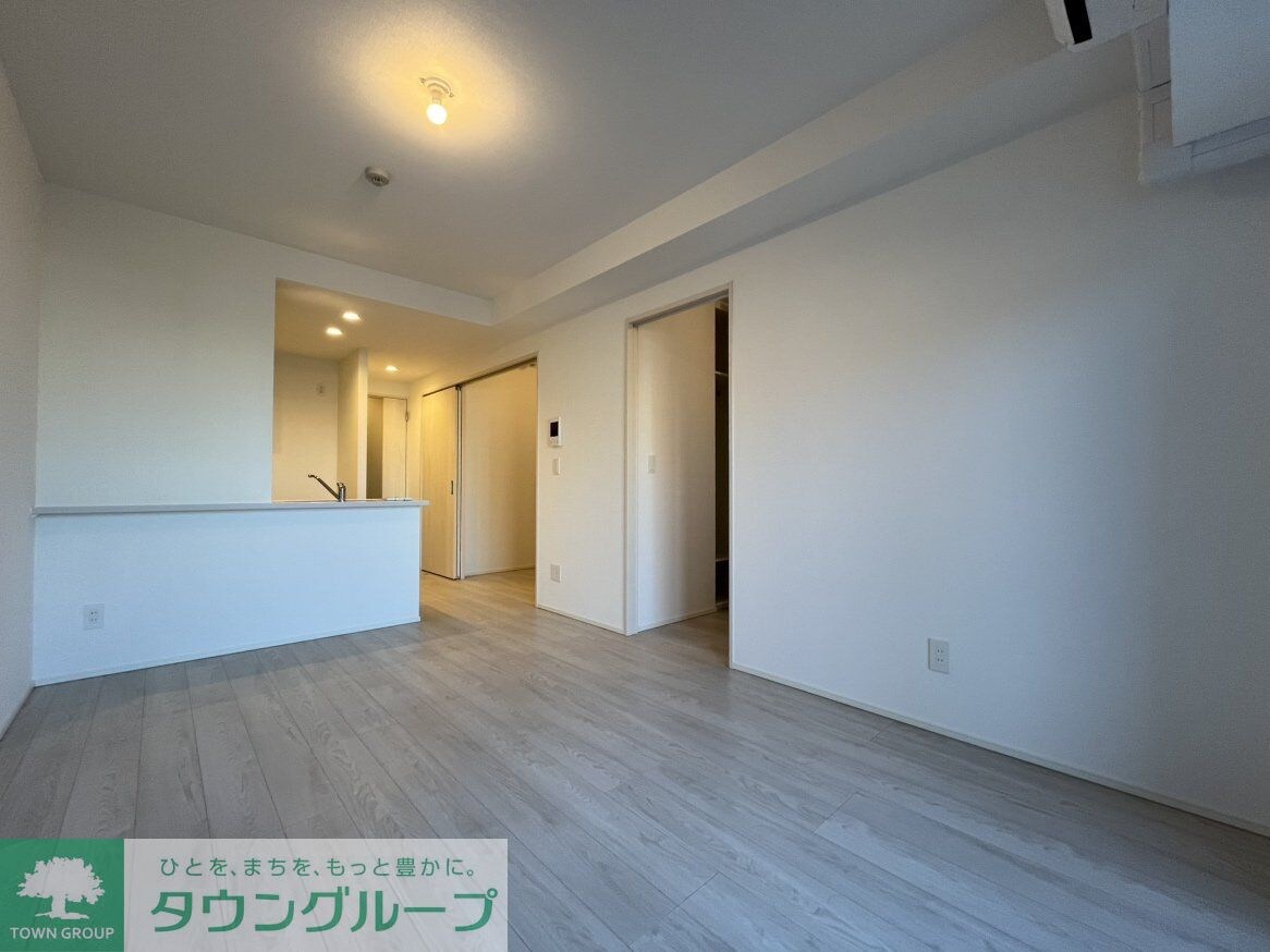 シーズンフラッツ菊川WESTの物件内観写真